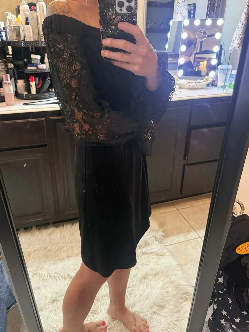 White House Black Market Size 4 Dress Velvet Body and Lace Sleeves